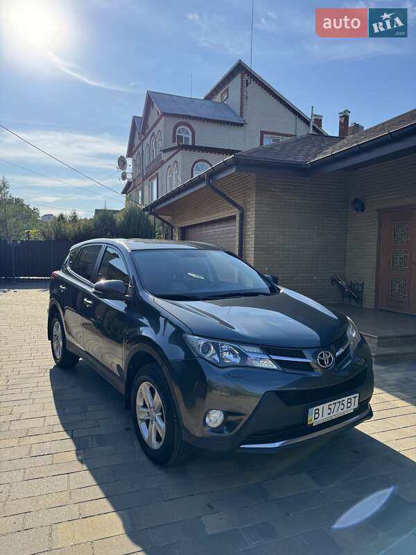 Позашляховик / Кросовер Toyota RAV4 2013 в Полтаві фото 5 Позашляховик / Кросовер Toyota RAV4 2013 в Полтаві