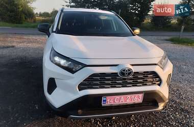 Внедорожник / Кроссовер Toyota RAV4 2021 в Ивано-Франковске