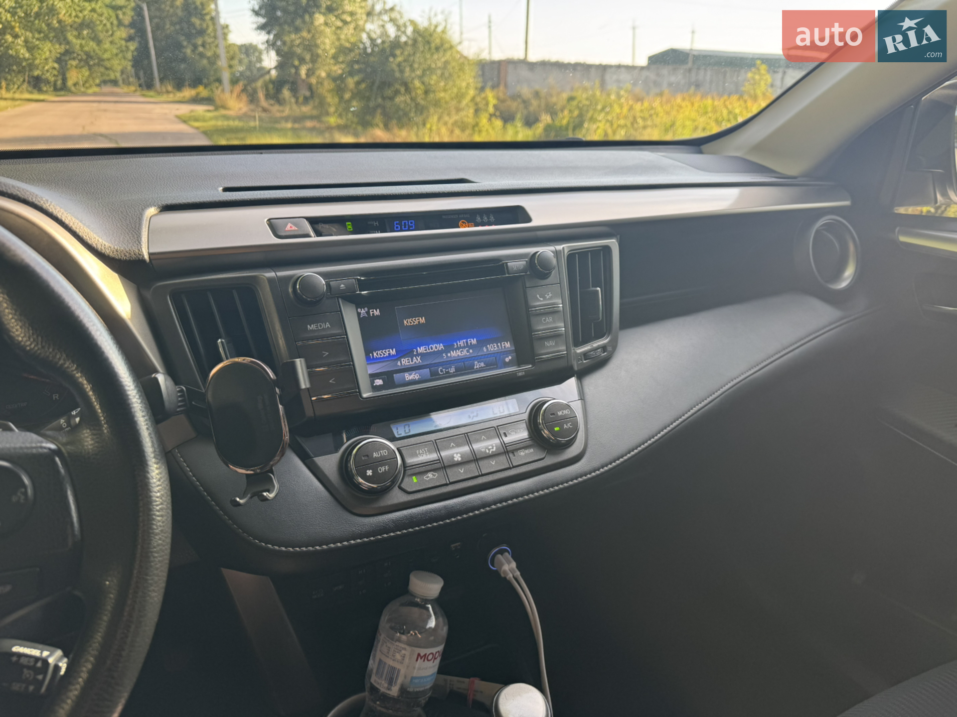2014 Toyota RAV 4 - мініатюра 10