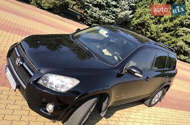 Внедорожник / Кроссовер Toyota RAV4 2010 в Корсуне-Шевченковском