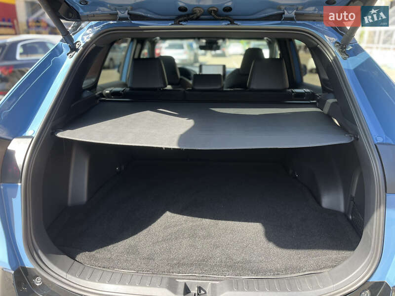 Позашляховик / Кросовер Toyota RAV4 2024 в Києві