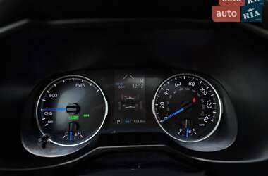 Позашляховик / Кросовер Toyota RAV4 2019 в Києві