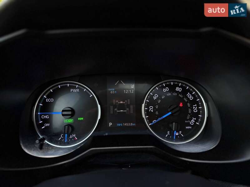 Внедорожник / Кроссовер Toyota RAV4 2019 в Киеве фото 33 Внедорожник / Кроссовер Toyota RAV4 2019 в Киеве