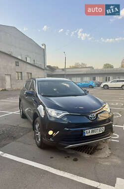 Внедорожник / Кроссовер Toyota RAV4 2017 в Киеве