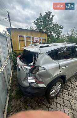 Внедорожник / Кроссовер Toyota RAV4 2015 в 