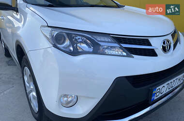 Внедорожник / Кроссовер Toyota RAV4 2013 в Шептицькому