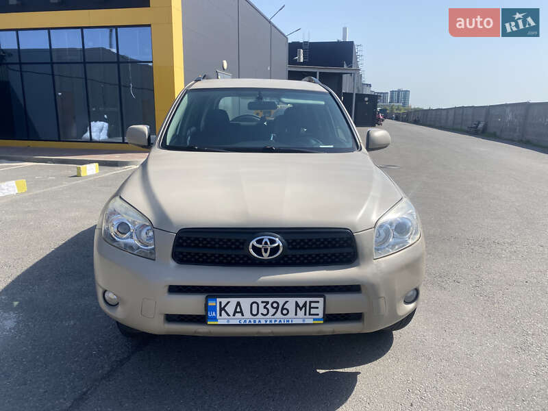 Toyota RAV4 2008