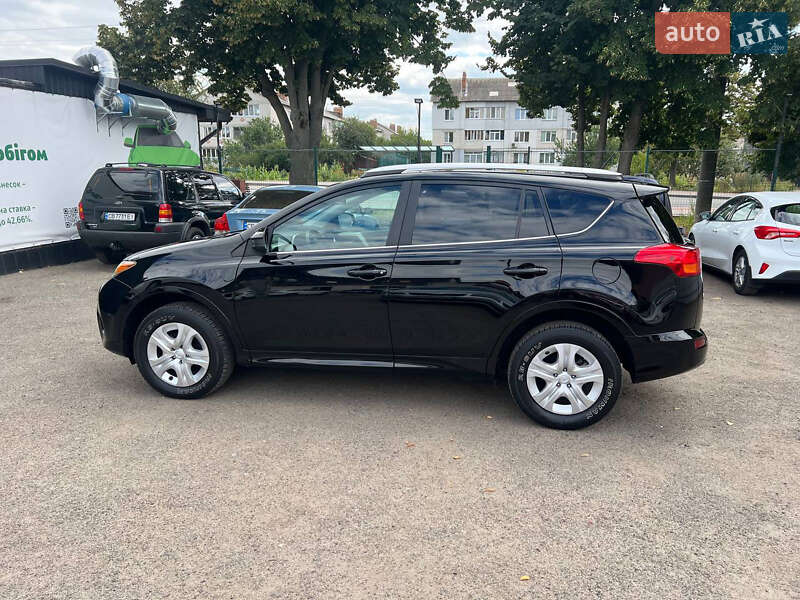 Внедорожник / Кроссовер Toyota RAV4 2015 в Чернигове