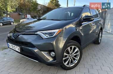 Внедорожник / Кроссовер Toyota RAV4 2016 в 