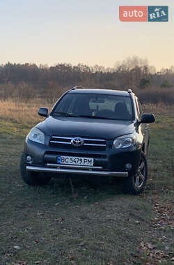 Внедорожник / Кроссовер Toyota RAV4 2007 в 