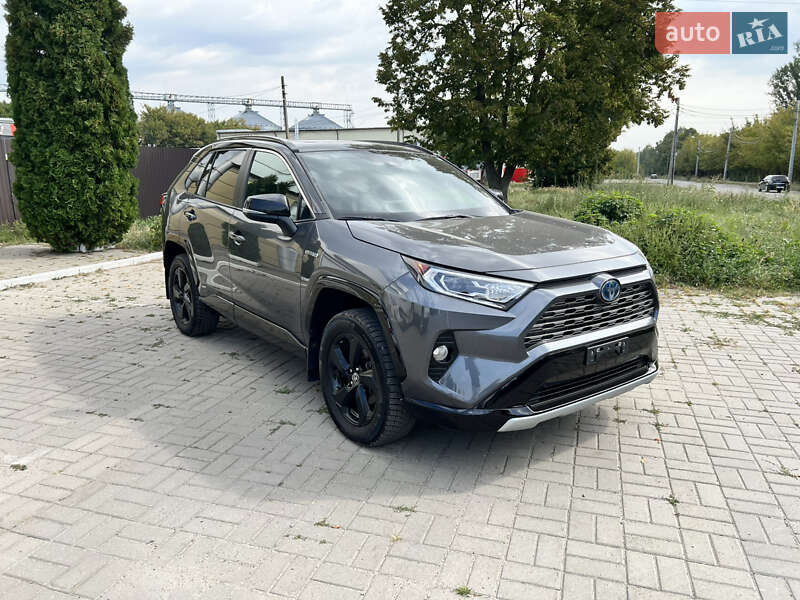 Позашляховик / Кросовер Toyota RAV4 2021 в Умані фото 3 Позашляховик / Кросовер Toyota RAV4 2021 в Умані