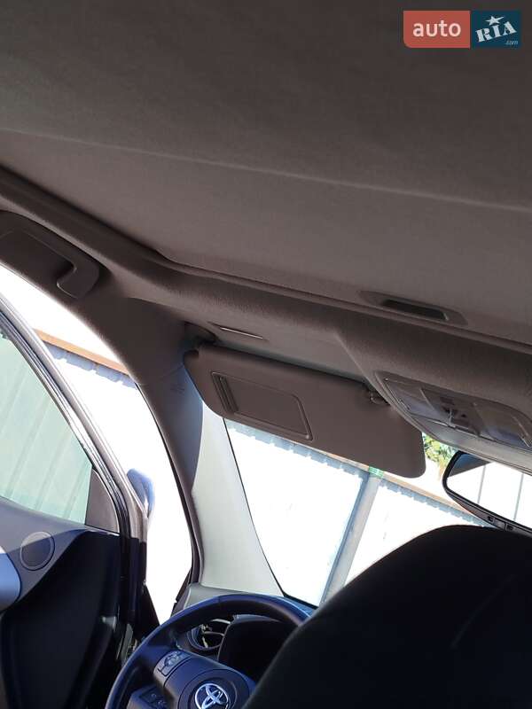 Внедорожник / Кроссовер Toyota RAV4 2006 в Верхнеднепровске фото 6 Внедорожник / Кроссовер Toyota RAV4 2006 в Верхнеднепровске