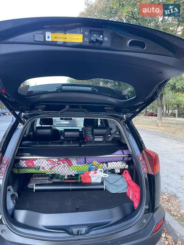 Позашляховик / Кросовер Toyota RAV4 2013 в Одесі фото 12 Позашляховик / Кросовер Toyota RAV4 2013 в Одесі