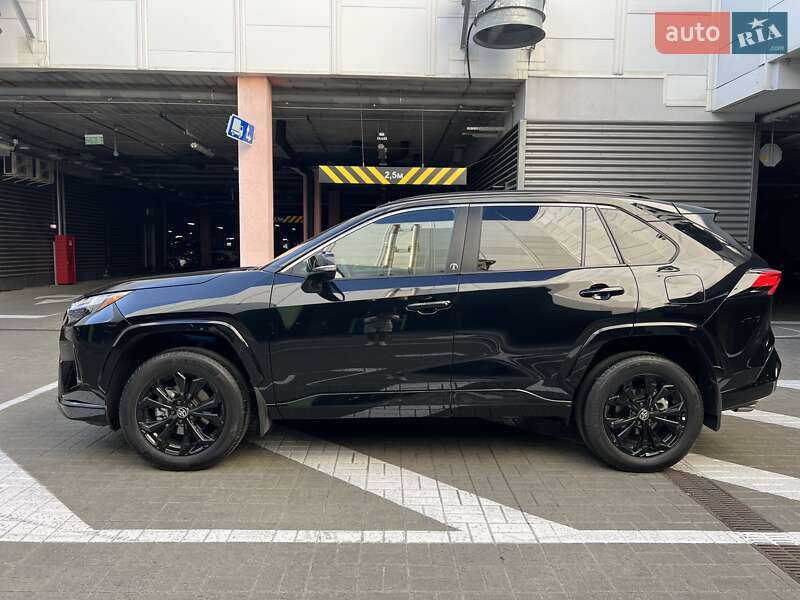 Внедорожник / Кроссовер Toyota RAV4 2024 в Киеве фото 6 Внедорожник / Кроссовер Toyota RAV4 2024 в Киеве