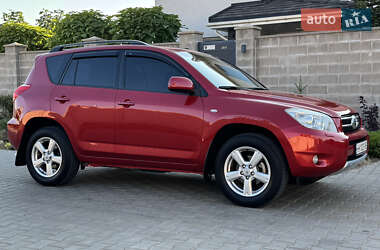 Внедорожник / Кроссовер Toyota RAV4 2006 в 