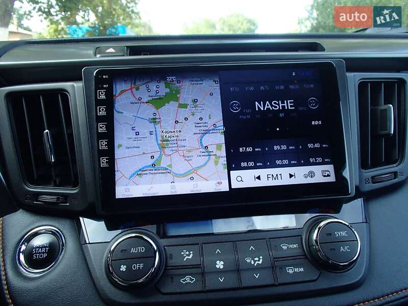 Внедорожник / Кроссовер Toyota RAV4 2016 в Харькове