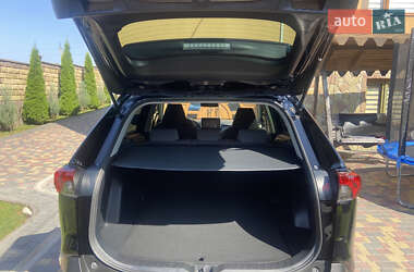 Внедорожник / Кроссовер Toyota RAV4 2021 в 