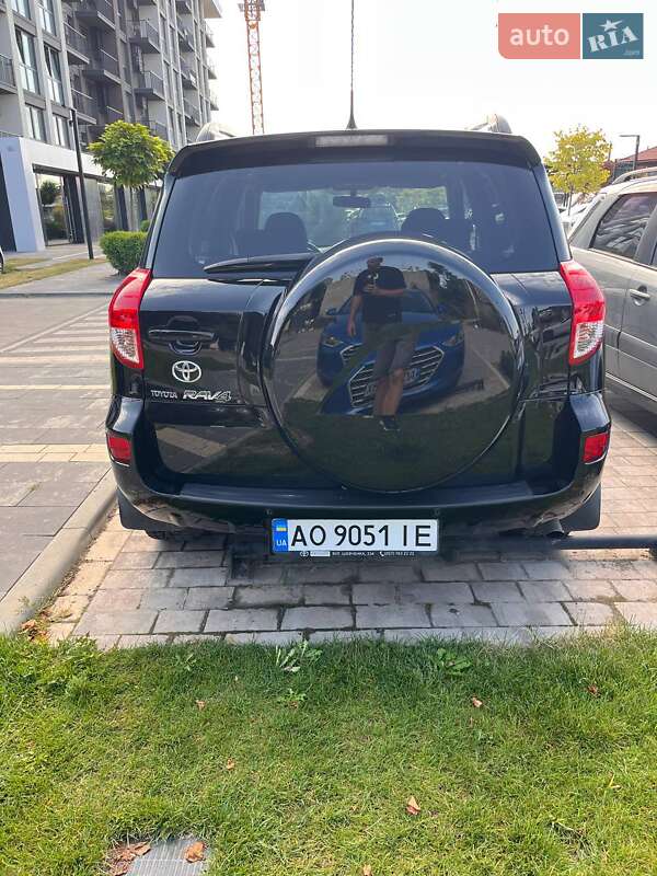 Позашляховик / Кросовер Toyota RAV4 2008 в Ужгороді