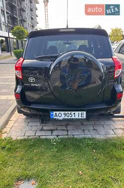 Позашляховик / Кросовер Toyota RAV4 2008 в 