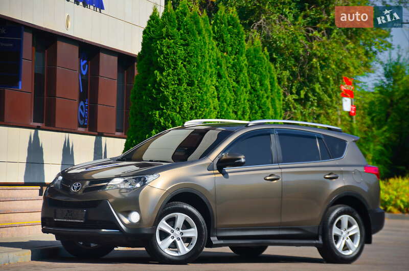 Toyota RAV4 2014