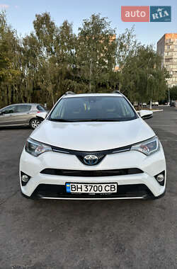 Позашляховик / Кросовер Toyota RAV4 2017 в Одесі