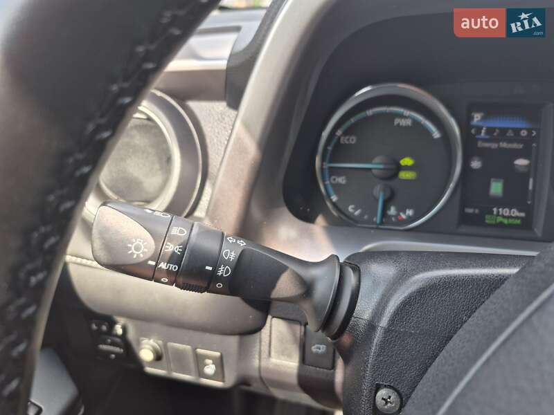 Позашляховик / Кросовер Toyota RAV4 2016 в Житомирі