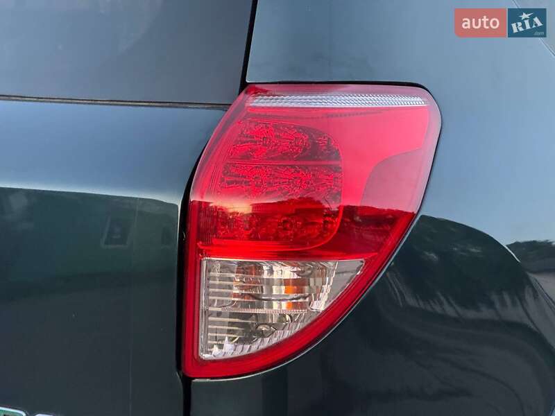 Внедорожник / Кроссовер Toyota RAV4 2007 в Ахтырке