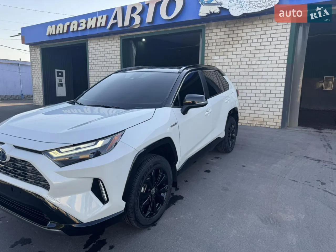 2022 Toyota RAV 4 - мініатюра 9