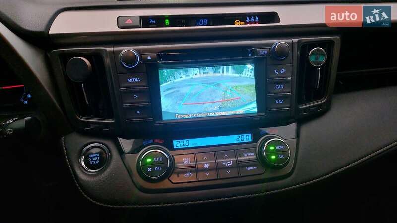 Внедорожник / Кроссовер Toyota RAV4 2014 в Звягеле