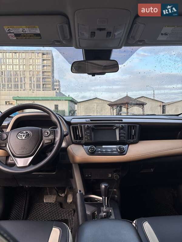 Внедорожник / Кроссовер Toyota RAV4 2018 в Ивано-Франковске фото 13 Внедорожник / Кроссовер Toyota RAV4 2018 в Ивано-Франковске