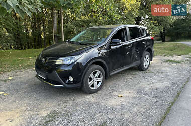 Внедорожник / Кроссовер Toyota RAV4 2014 в 