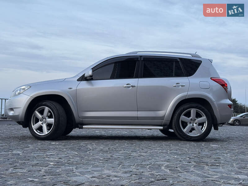 Внедорожник / Кроссовер Toyota RAV4 2007 в Днепре
