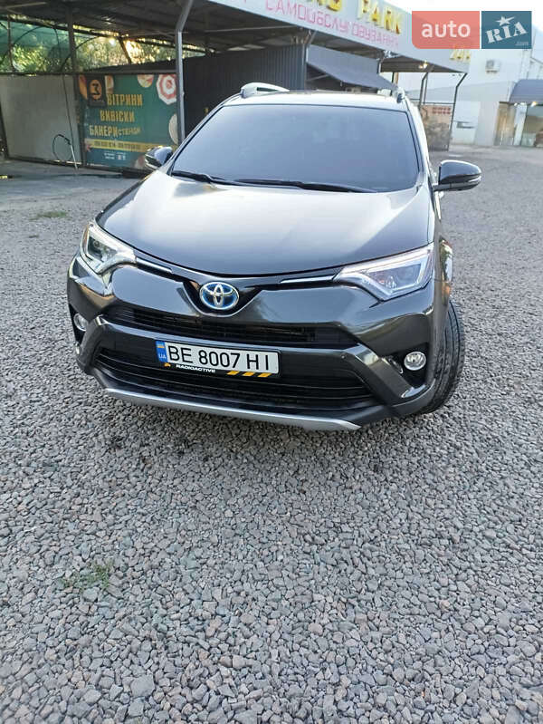 Toyota RAV4 2016