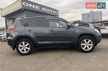 Внедорожник / Кроссовер Toyota RAV4 2008 в 