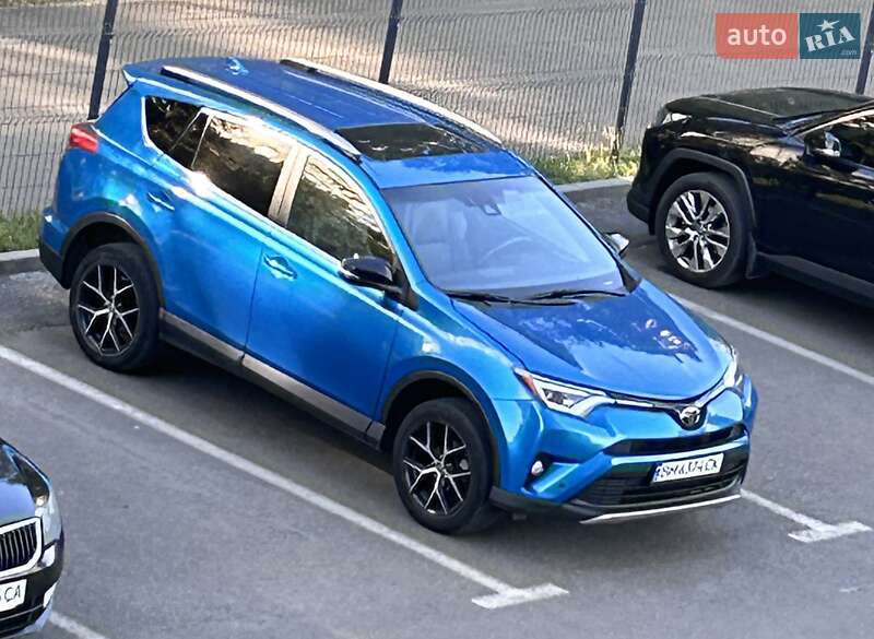 Toyota RAV4 2017
