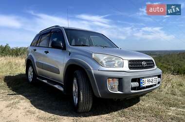 Внедорожник / Кроссовер Toyota RAV4 2000 в Полтаве
