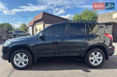 Внедорожник / Кроссовер Toyota RAV4 2011 в 
