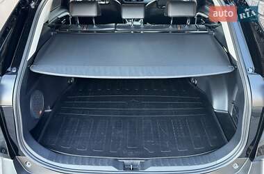 Внедорожник / Кроссовер Toyota RAV4 2024 в 