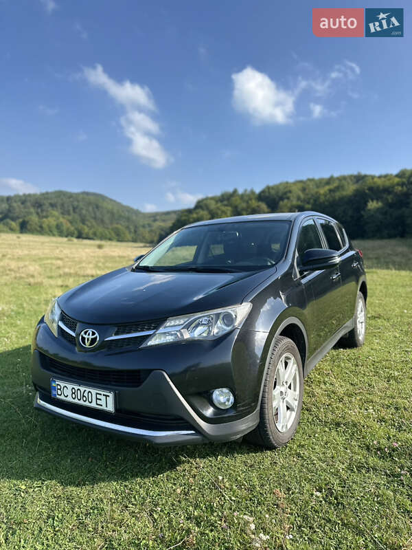 Внедорожник / Кроссовер Toyota RAV4 2013 в Львове