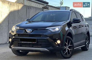 Toyota RAV4 2017