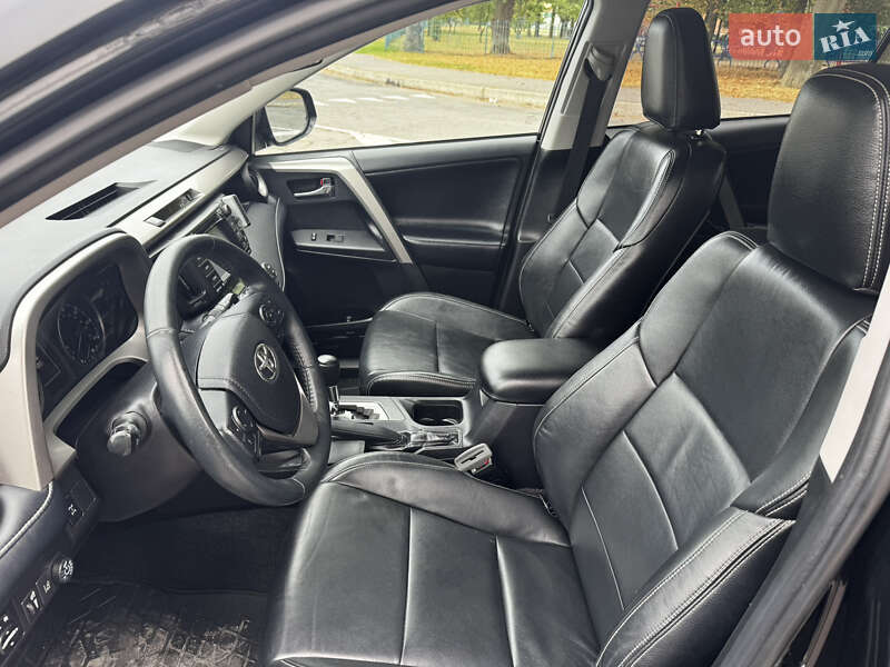 Внедорожник / Кроссовер Toyota RAV4 2018 в Виннице фото 12 Внедорожник / Кроссовер Toyota RAV4 2018 в Виннице
