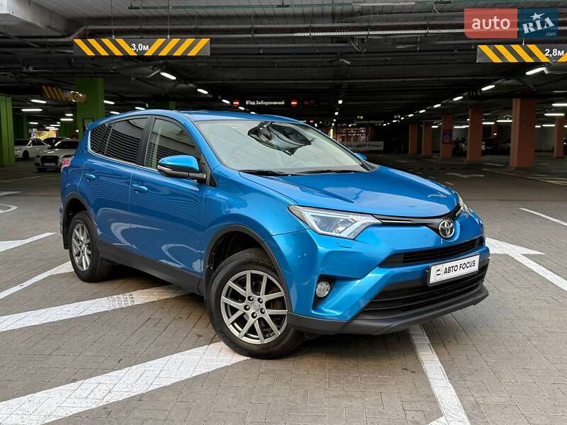 Toyota RAV4 2016