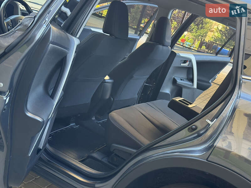 Позашляховик / Кросовер Toyota RAV4 2013 в Одесі фото 31 Позашляховик / Кросовер Toyota RAV4 2013 в Одесі