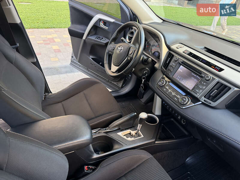 Позашляховик / Кросовер Toyota RAV4 2013 в Одесі фото 40 Позашляховик / Кросовер Toyota RAV4 2013 в Одесі