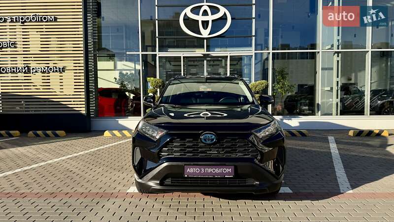 Позашляховик / Кросовер Toyota RAV4 2019 в Чернігові
