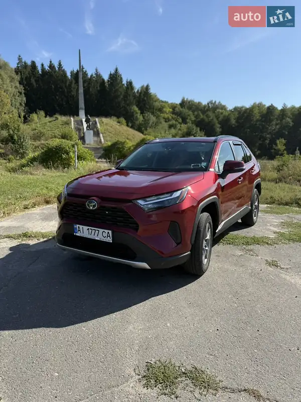 Toyota RAV4 2024