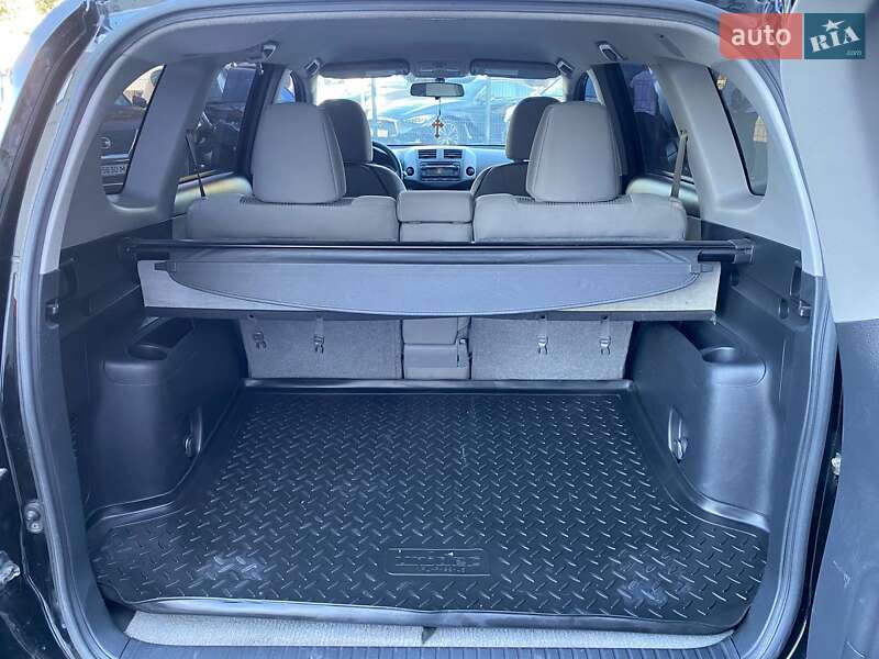 Позашляховик / Кросовер Toyota RAV4 2012 в Вінниці