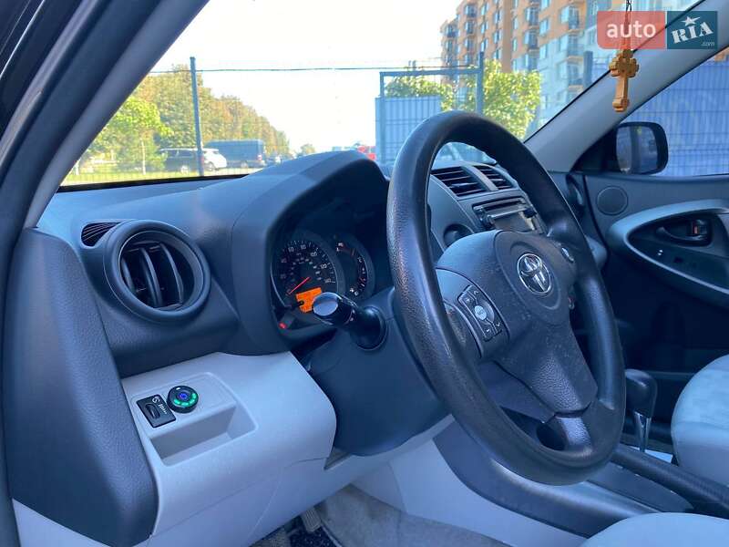 Позашляховик / Кросовер Toyota RAV4 2012 в Вінниці