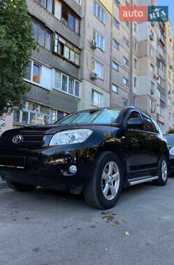 Позашляховик / Кросовер Toyota RAV4 2007 в Києві
