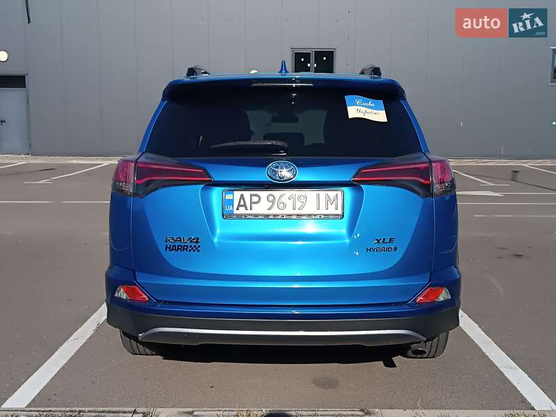 Позашляховик / Кросовер Toyota RAV4 2017 в Києві фото 9 Позашляховик / Кросовер Toyota RAV4 2017 в Києві